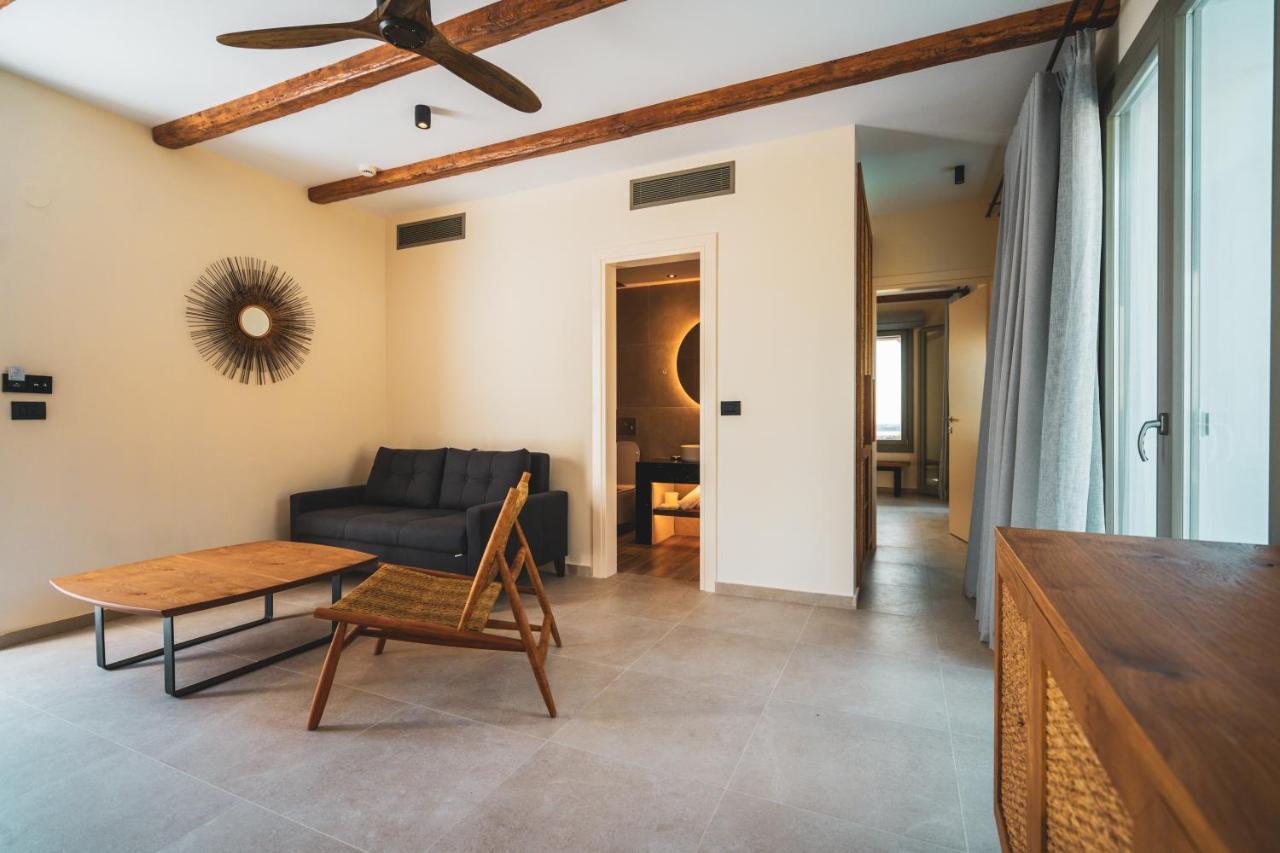 Kouros Blanc Resort & Suites Пунда Екстериор снимка