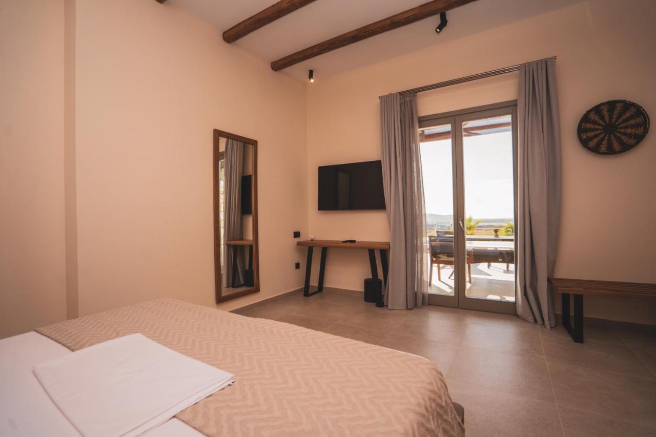 Kouros Blanc Resort & Suites Пунда Екстериор снимка