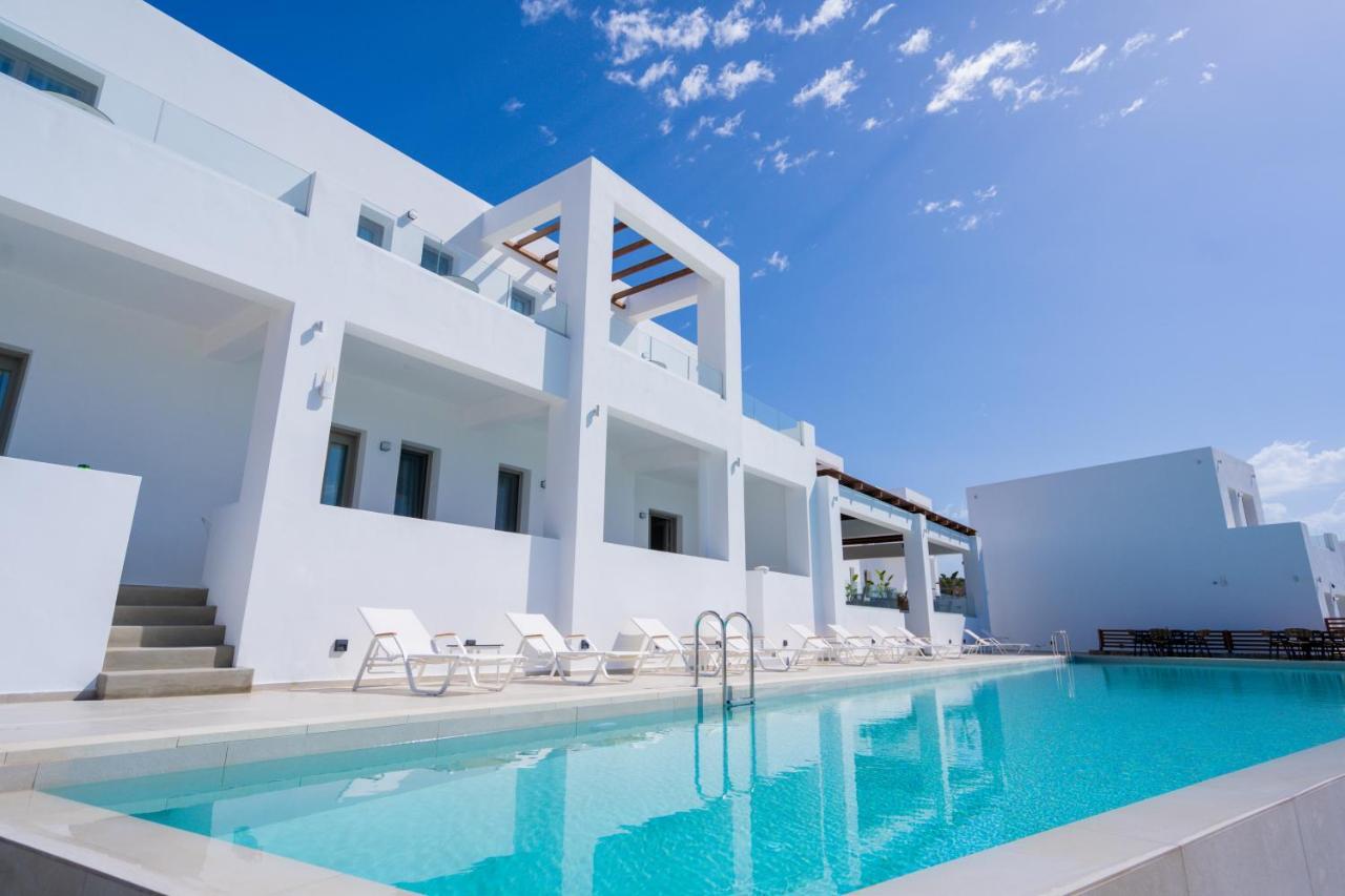 Kouros Blanc Resort & Suites Пунда Екстериор снимка