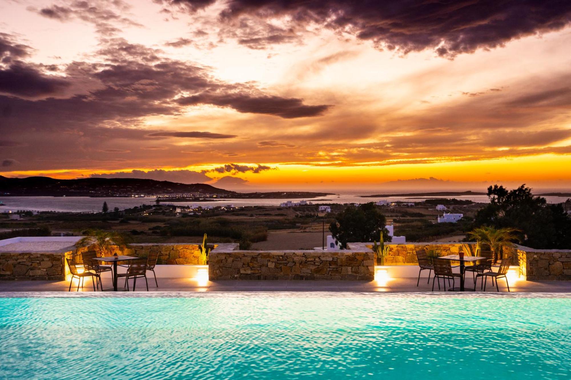 Kouros Blanc Resort & Suites Пунда Екстериор снимка